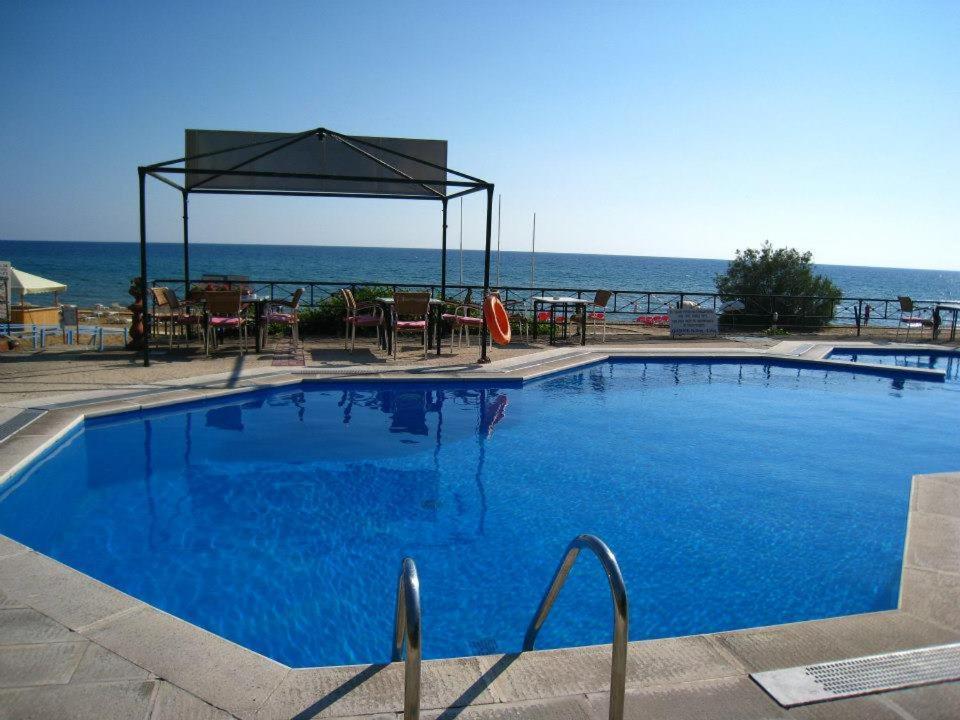 Waves Apartments Melody Glyfada Exterior foto